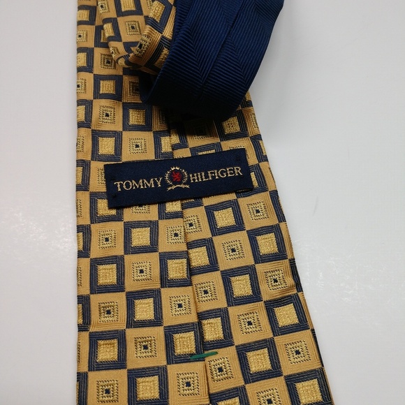 Tommy Hilfiger men's tie in gold and blue colors - Picture 4 of 6